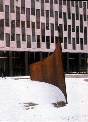 Tilted Arc sculpture